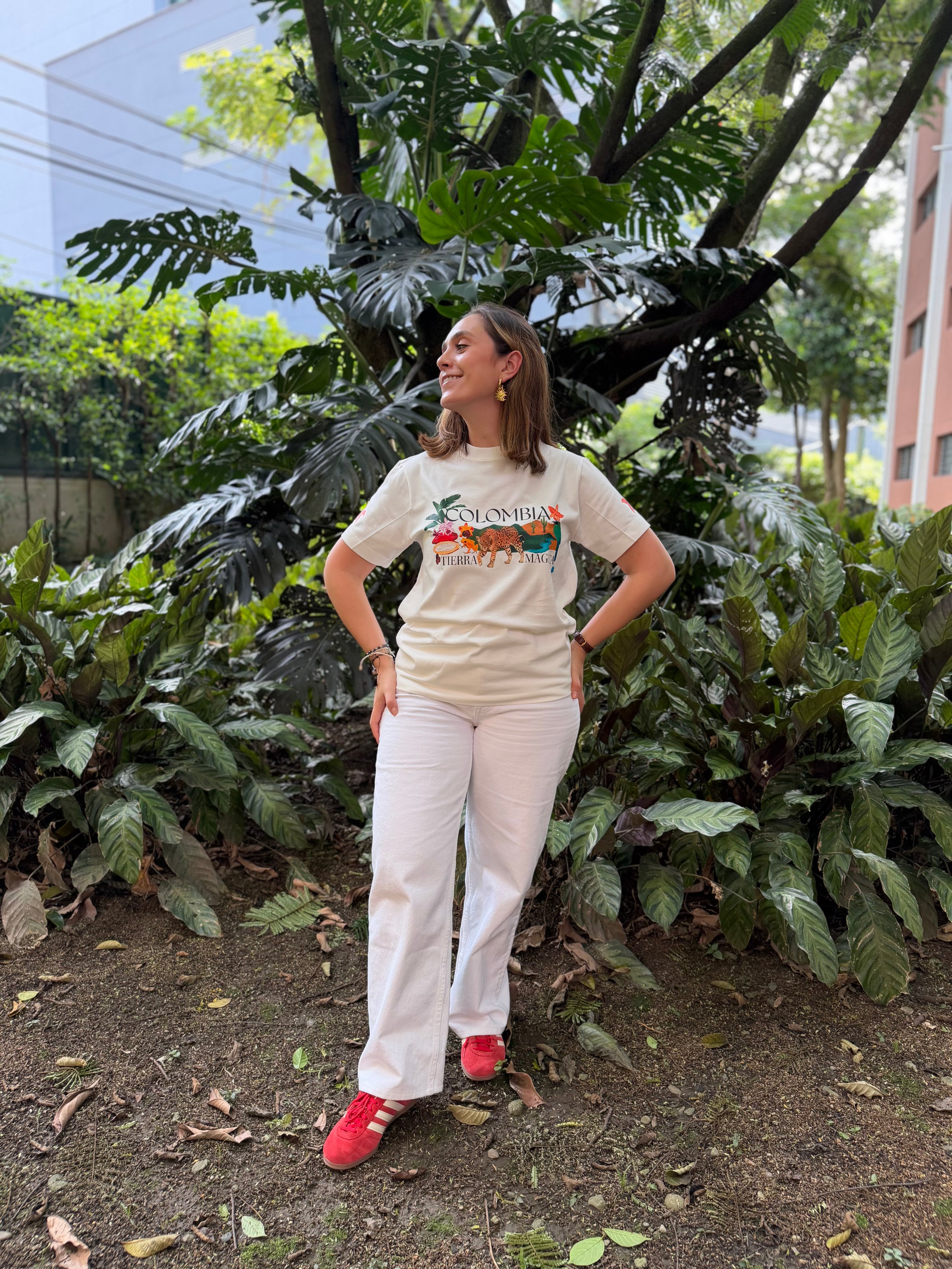 Camiseta Colombia Tierra Mágica