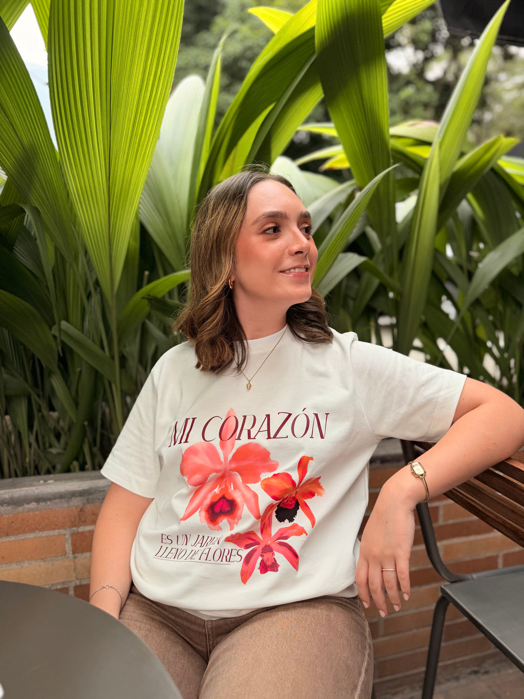 Camiseta mi corazón florece