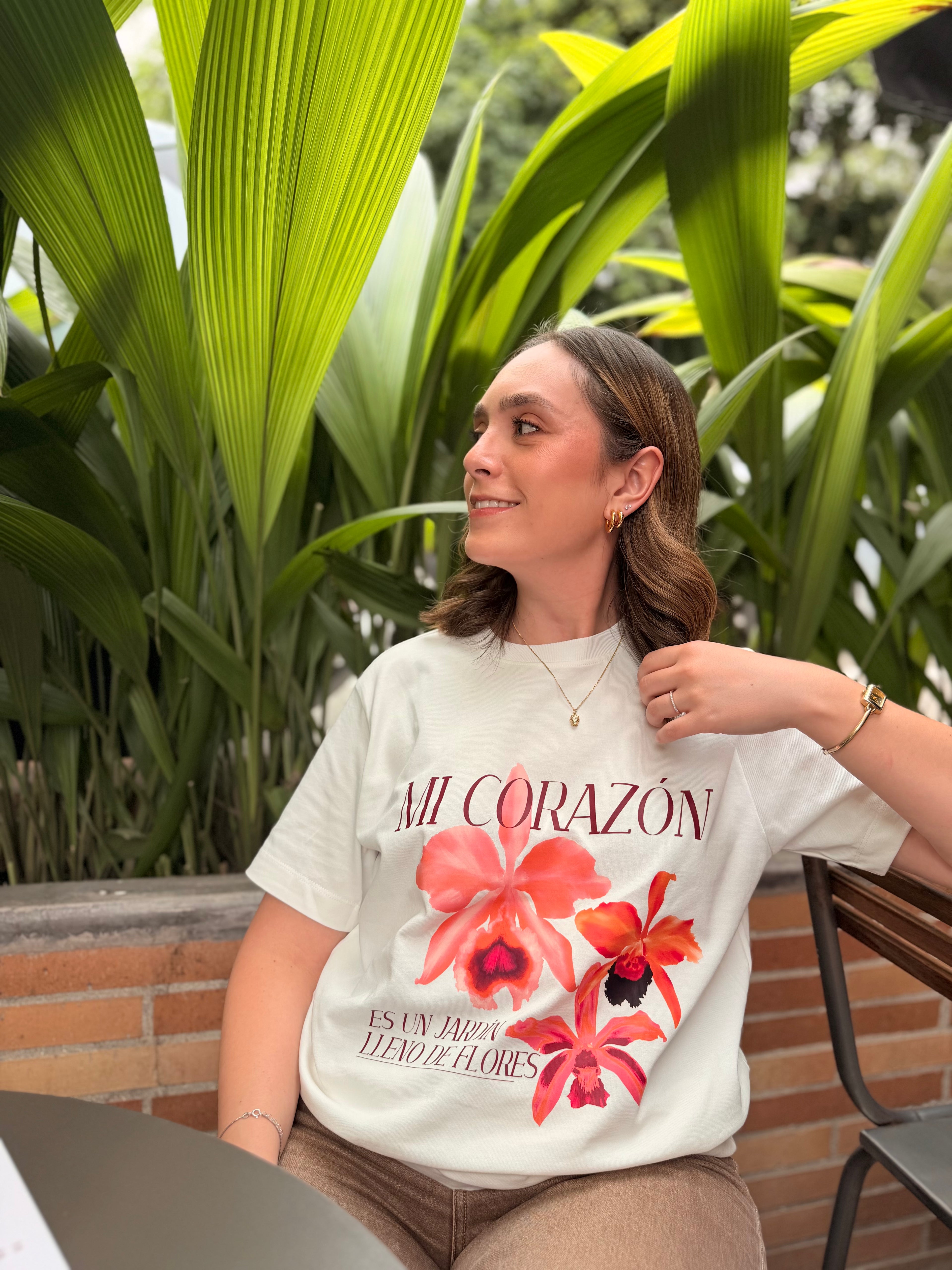 Camiseta mi corazón florece